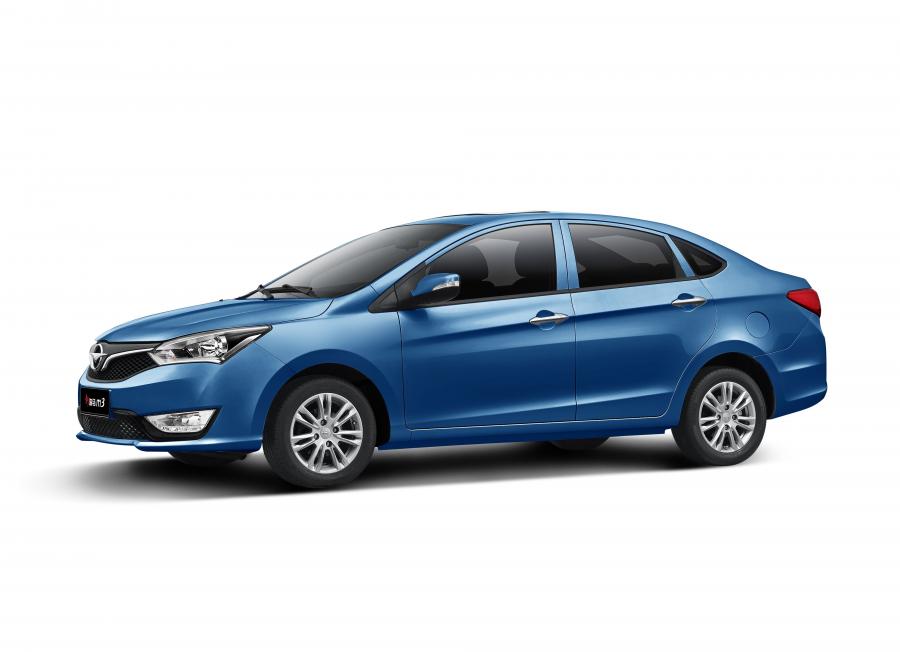  Haima M3 2016 года  (фото 10 из 12)